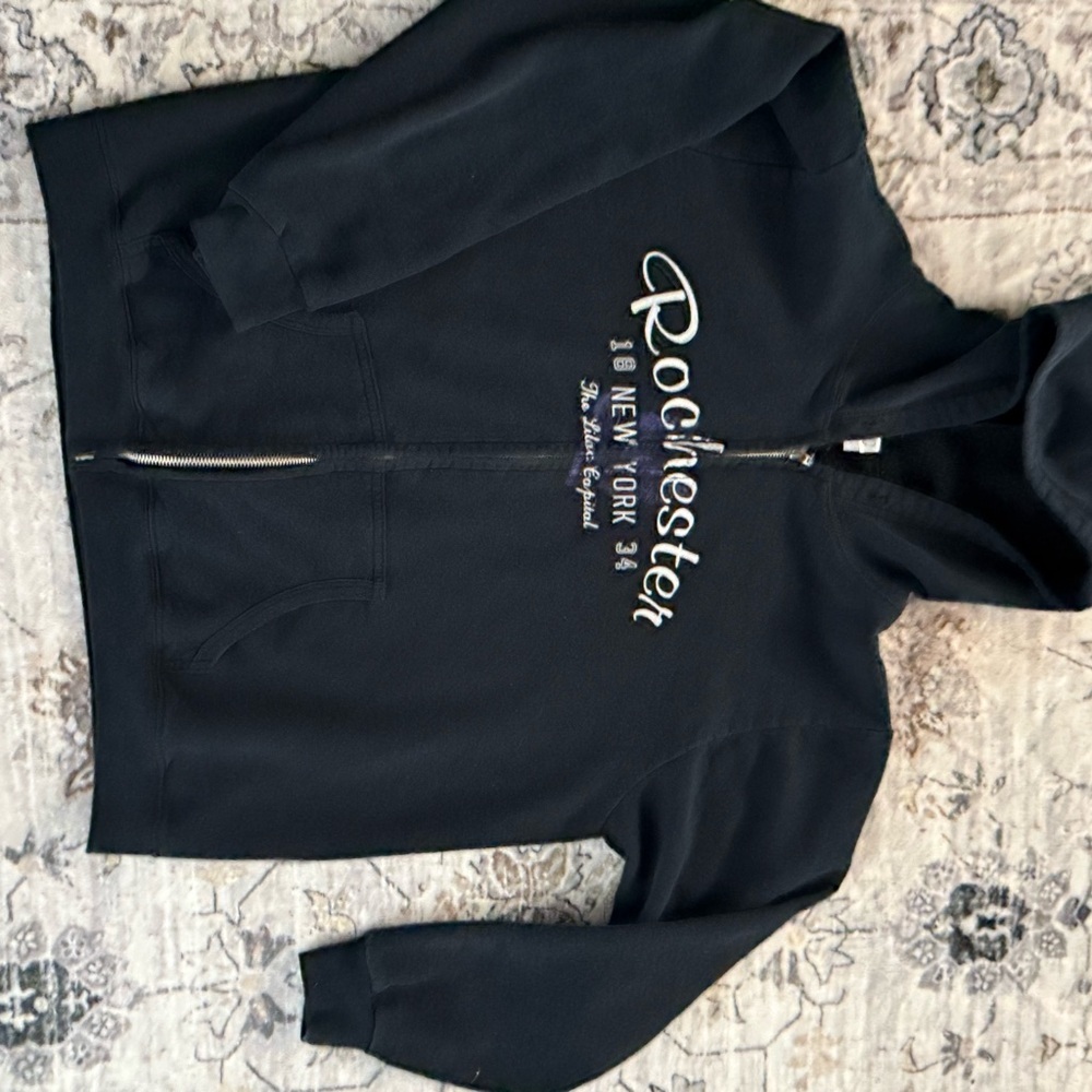 Gildan Black Women's Crew Neck Sweater